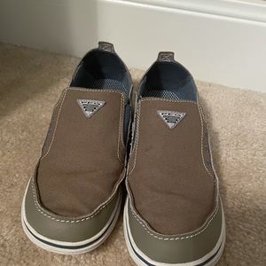 Boy’s Columbia slip on shoes
